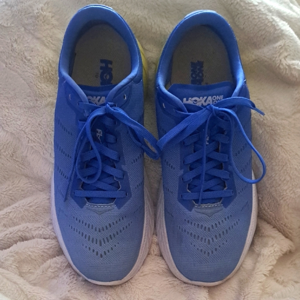 Hoka Tennis Shoes Womens 9.5  Sneakers
